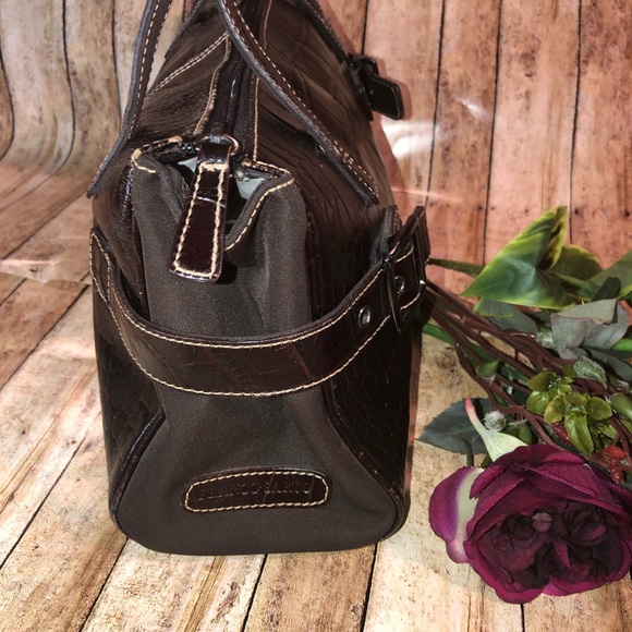 Designer Franco Sarto handbag. - Picture 5 of 7